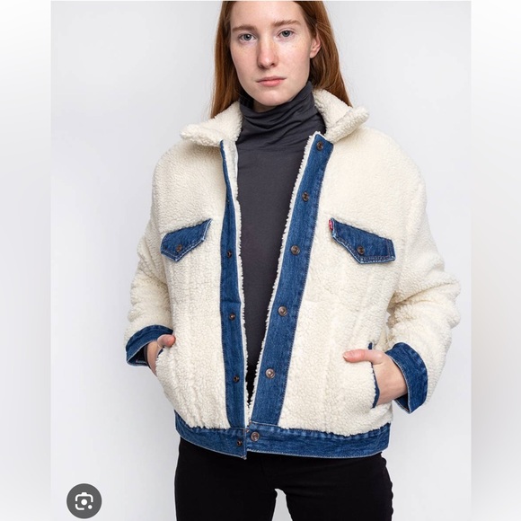 Levi's® Ex Bf Pieced Trucker, size S. - Picture 1 of 7